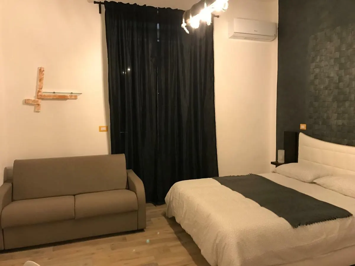 Bhome Fashion Suite Naples 0*,  Italy