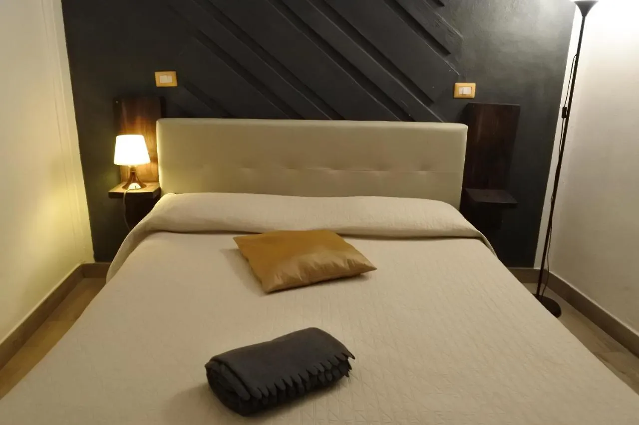Bed & Breakfast Bhome Fashion Suite Naples