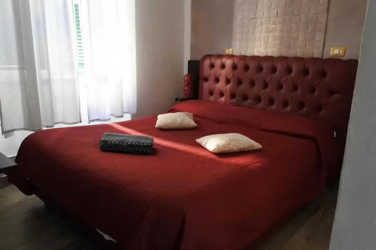 Bhome Fashion Suite Naples Italy
