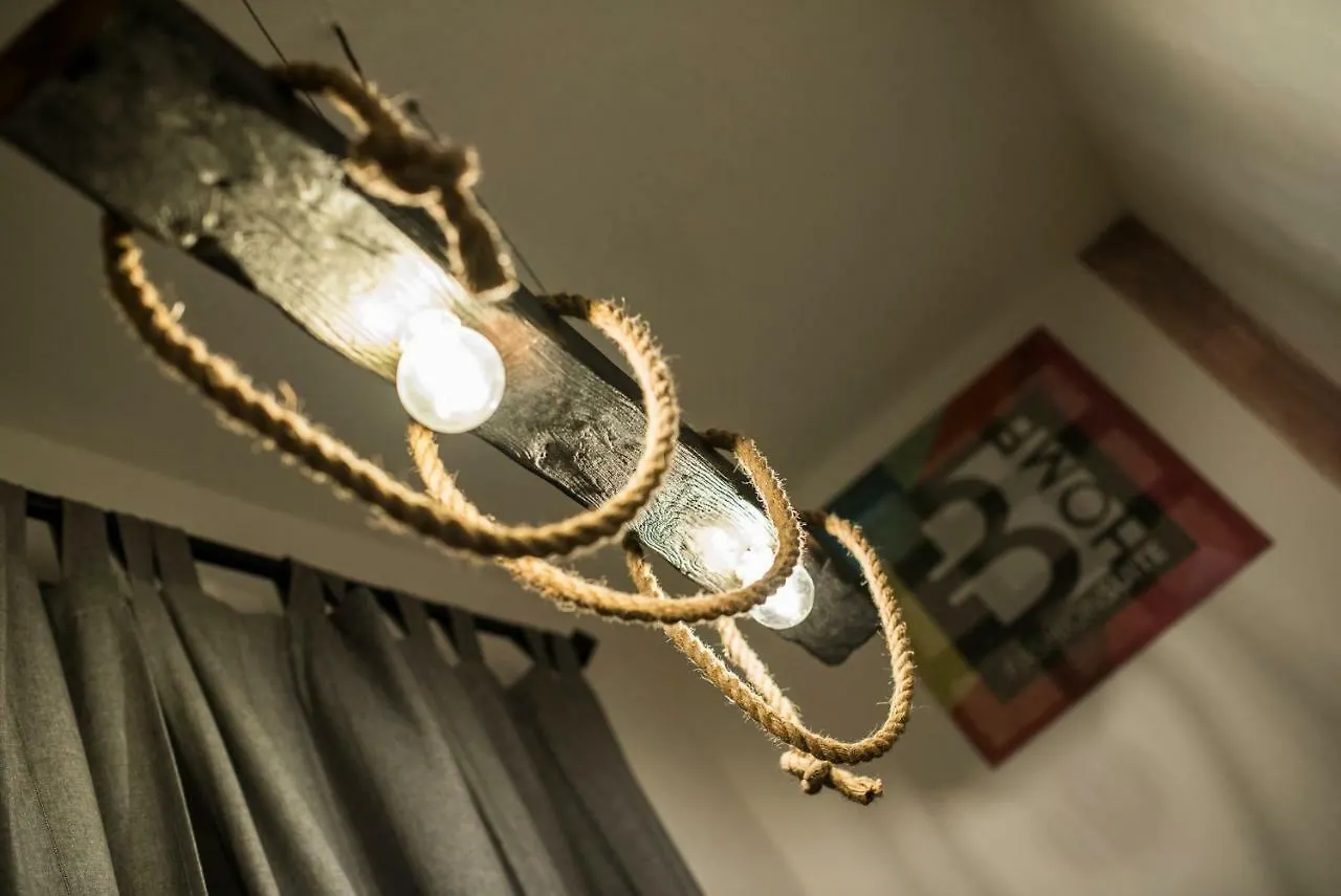 Bhome Fashion Suite Naples Bed & Breakfast