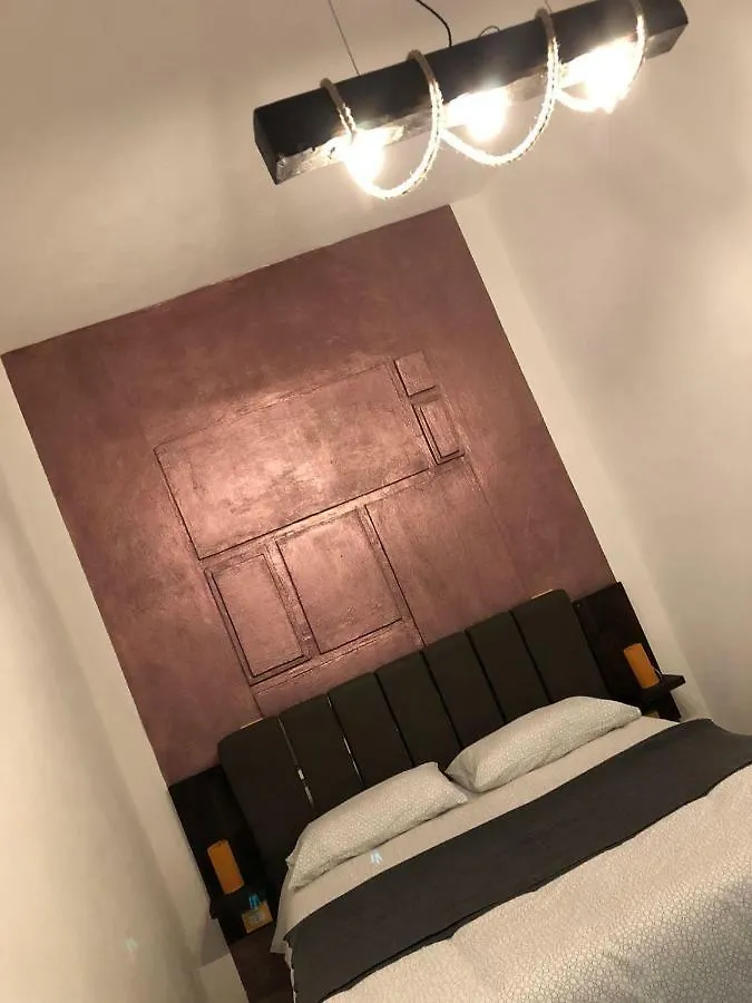 Bhome Fashion Suite Naples